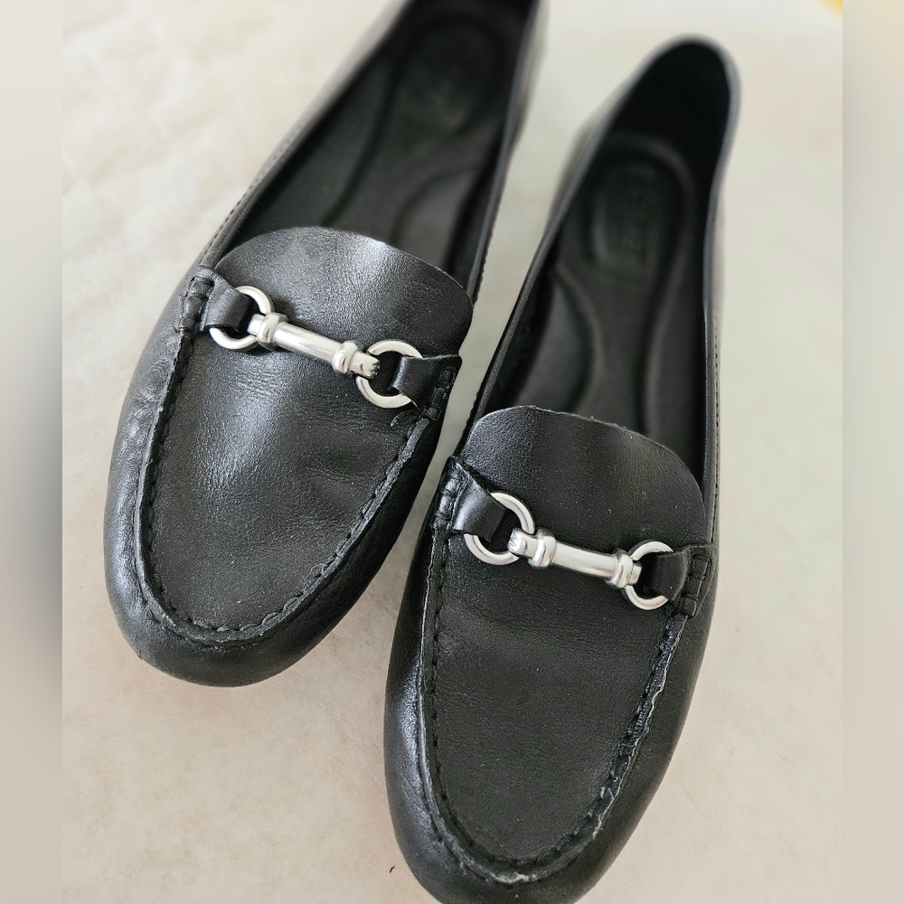 Born Black Leather Slip-On Loafers Chain Detail